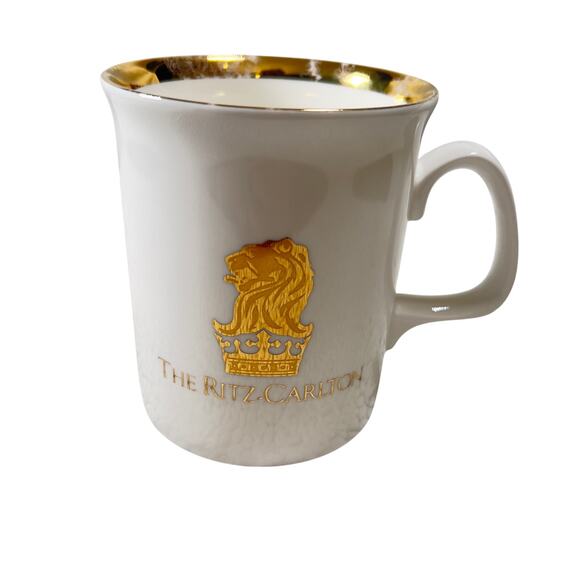 Ritz Carlton Mug White Fine Bone China Mug Gold Trim Duchess England ~3.75" H - Picture 1 of 10